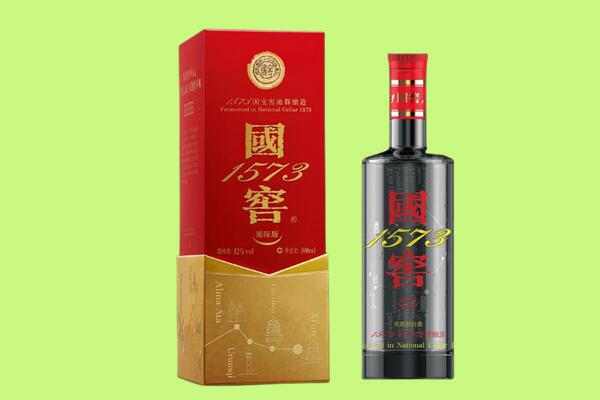 清远阳山县回收国窖1573.jpg